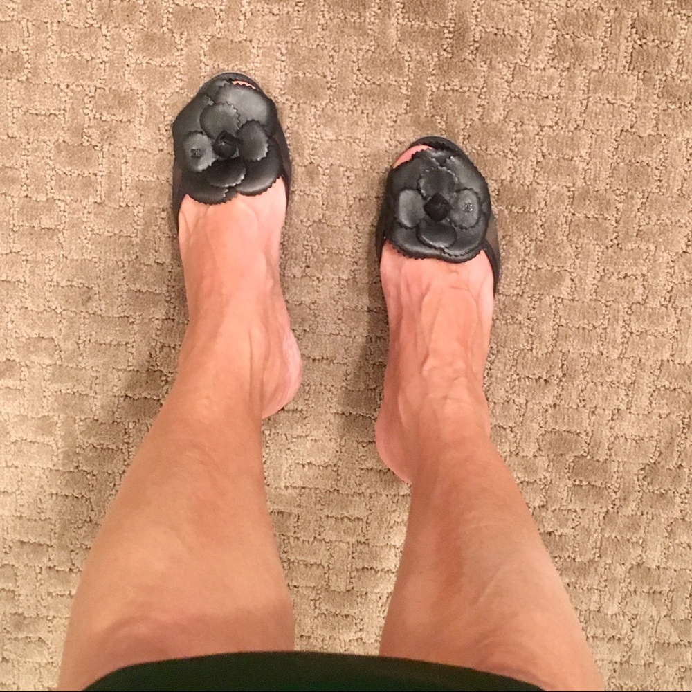 🖤 CHANEL MULES 🖤 size 7 - Picture 3 of 8